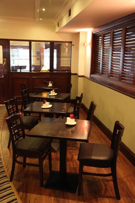 Dalton Inn Hotel Claremorris Eksteriør bilde